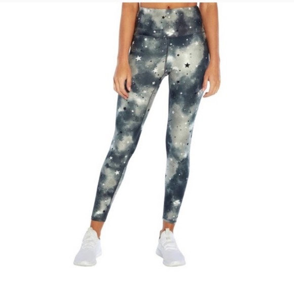 NWT Wildfox Sweat High Rise Black/White Stars & Clouds Leggings size medium - Picture 2 of 3